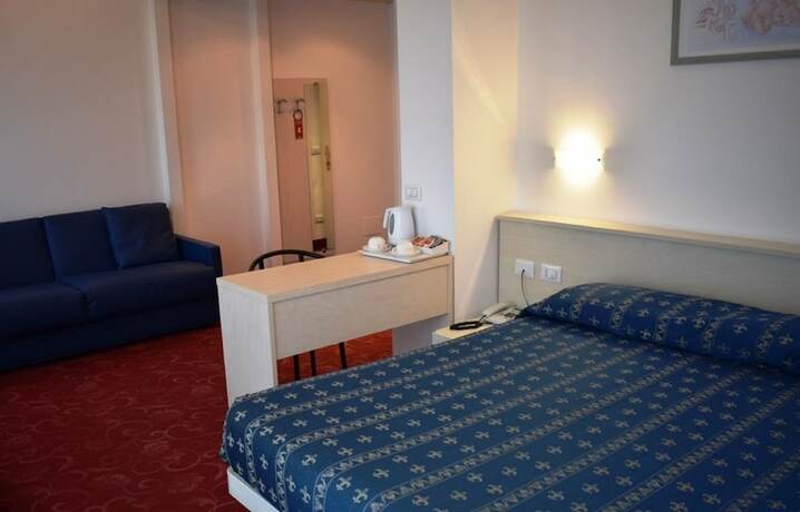 Imagen de la habitación del Hotel Croce Bianca, Bagnella. Foto 19
