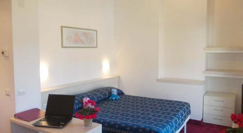 Imagen de la habitación del Hotel Croce Bianca, Bagnella. Foto 20