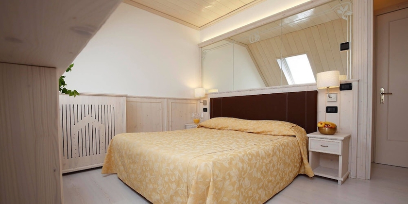 Imagen de la habitación del Hotel Croce Bianca, Hodegart. Foto 12