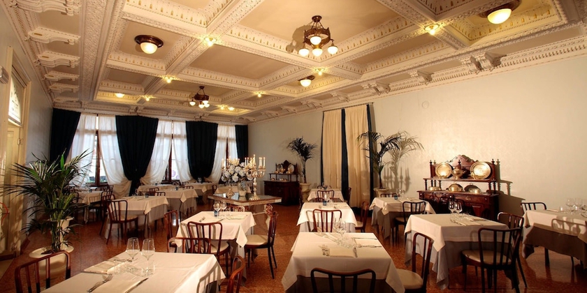 Imagen del bar/restaurante del Hotel Croce Bianca, Hodegart. Foto 5