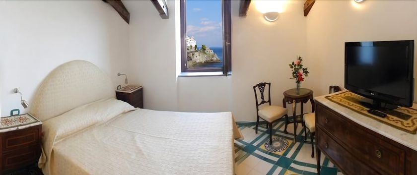Imagen de la habitación del Hotel Croce Di Amalfi. Foto 7