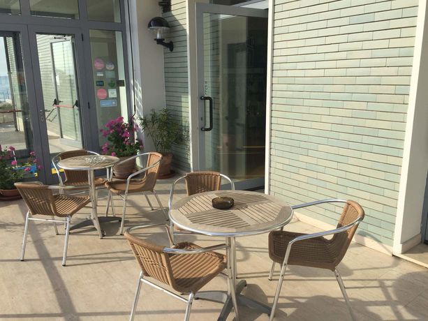 Imagen de los exteriores del Hotel Croce Di Malta, IMPERIA. Foto 11