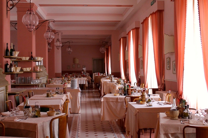 Imagen del bar/restaurante del Hotel Croce Di Savoia, Reggello. Foto 3