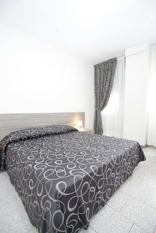 Imagen general del Hotel Croce di Malta, Novara. Foto 9