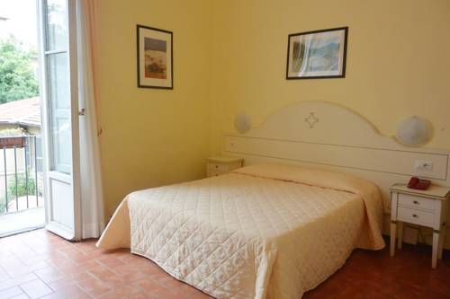 Imagen de la habitación del Hotel Crocini. Foto 10