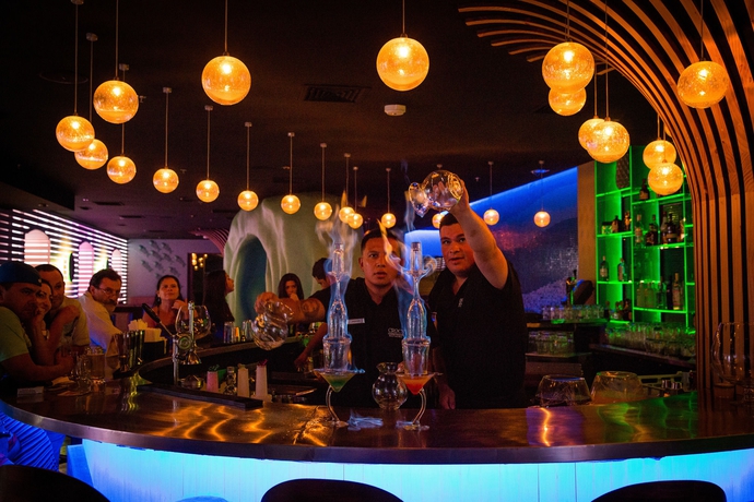 Imagen general del Hotel Crocs Resort and Casino. Foto 2