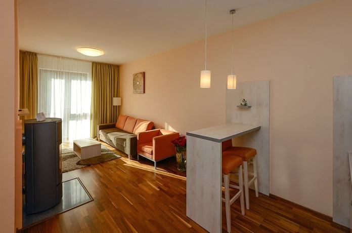 Imagen de la habitación del Hotel Crocus. Foto 2