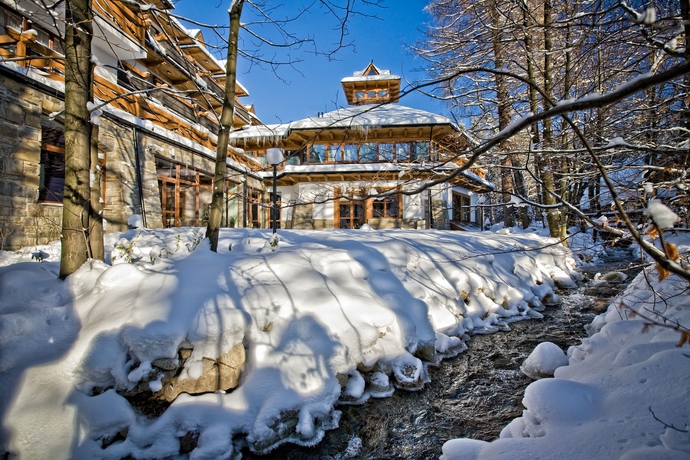 Imagen general del Hotel Crocus. Foto 3