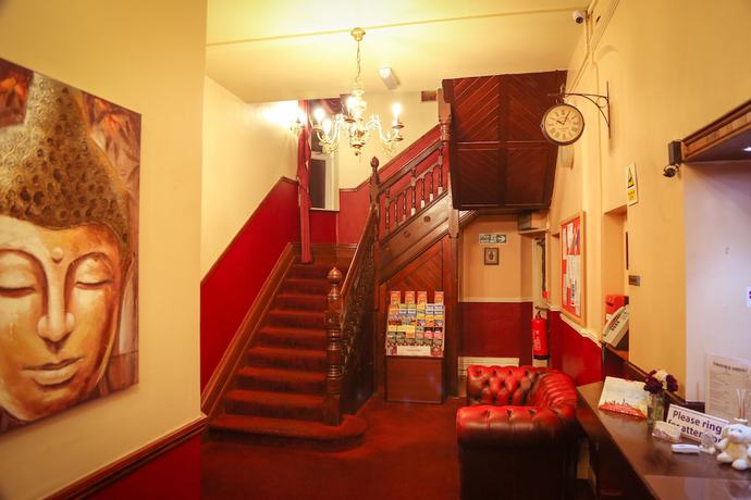 Imagen de los interiores del Hotel Croft. Foto 17
