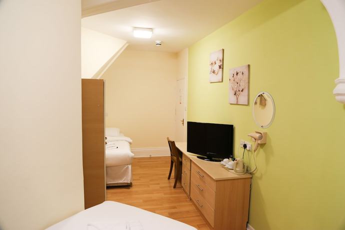 Imagen de la habitación del Hotel Croft. Foto 9