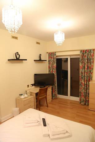 Imagen de la habitación del Hotel Croft. Foto 14