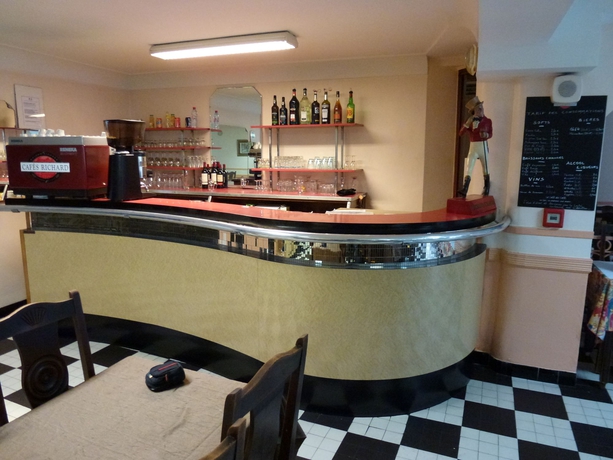 Imagen del bar/restaurante del Hotel Croix Des Nordistes. Foto 3