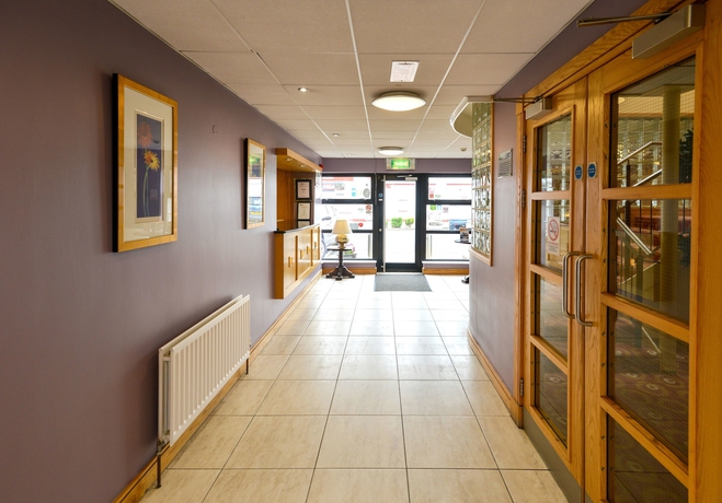 Imagen de los interiores del Hotel Cromore Halt. Foto 18