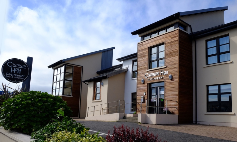 Imagen de los exteriores del Hotel Cromore Halt. Foto 15