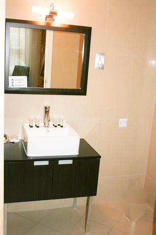 Imagen general del Hotel Cromwell International. Foto 2