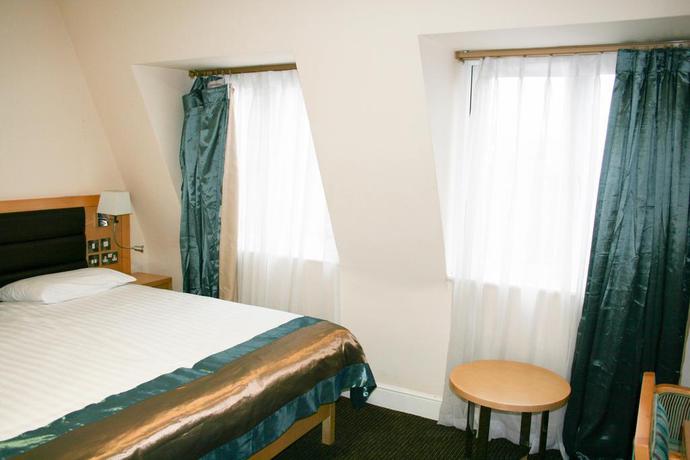 Imagen general del Hotel Cromwell International. Foto 14