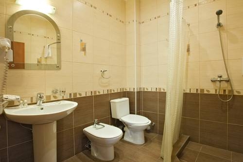 Imagen general del Hotel Cron. Foto 2