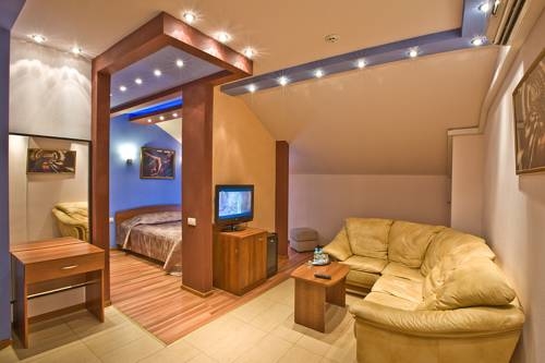 Imagen general del Hotel Cron. Foto 3