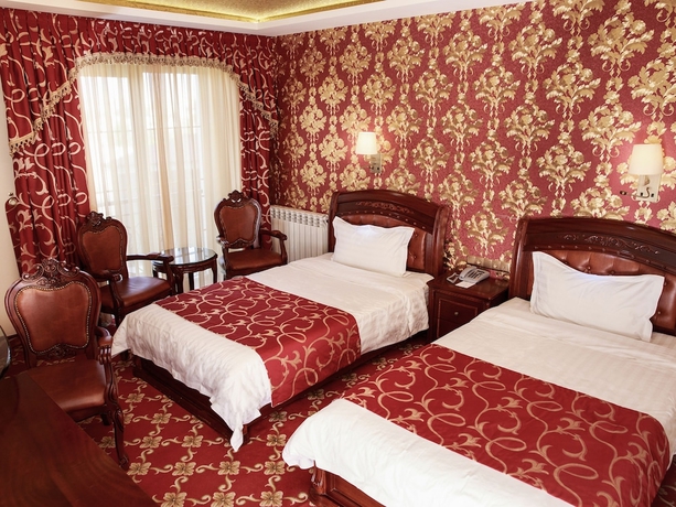 Imagen de la habitación del Hotel Cron Palace Tbilisi. Foto 6