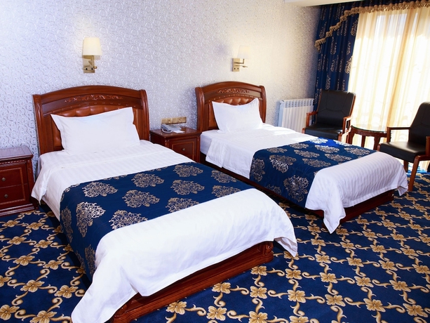 Imagen de la habitación del Hotel Cron Palace Tbilisi. Foto 7