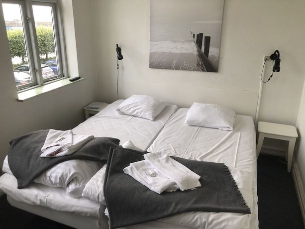 Imagen de la habitación del Hotel Crone. Foto 19