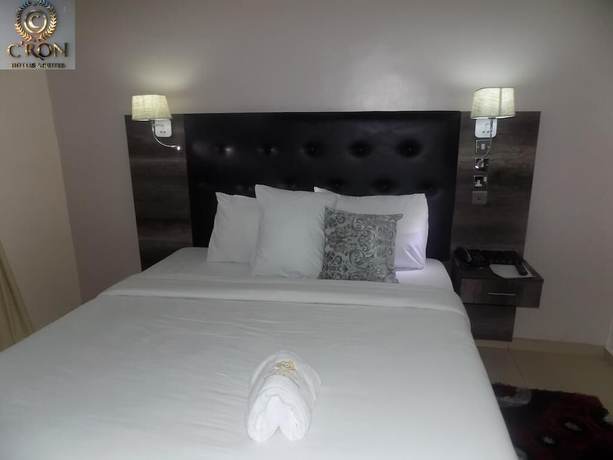 Imagen de la habitación del Hotel C\'rons and Suites. Foto 7