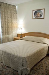 Imagen general del Hotel Cronwell Inn Ugra. Foto 1