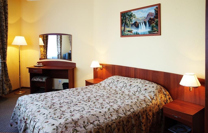 Imagen general del Hotel Cronwell Nika Center. Foto 4