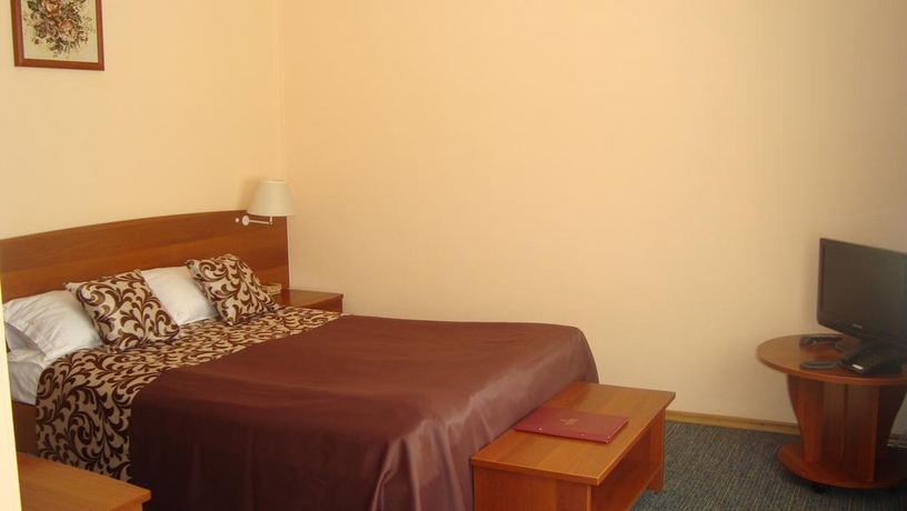 Imagen general del Hotel Cronwell Nika Center. Foto 10