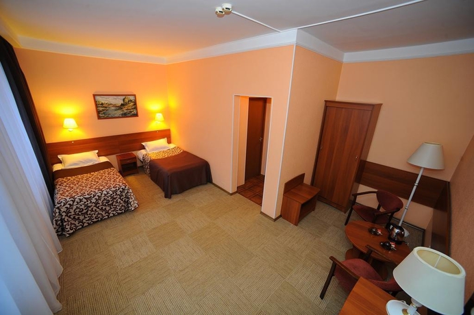 Imagen general del Hotel Cronwell Nika Center. Foto 14