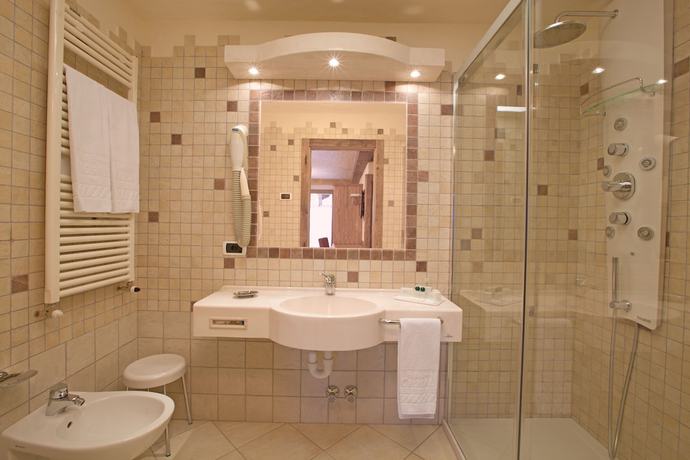 Imagen de la habitación del Hotel Crosal, Livigno. Foto 12