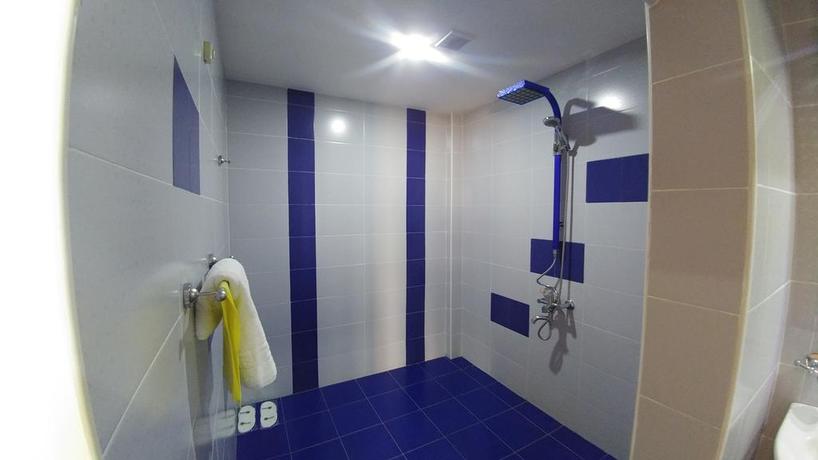 Imagen de la habitación del Hotel Cross Health Center. Foto 3