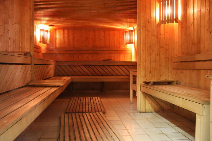 Imagen de los interiores del Hotel Cross Health Center. Foto 8