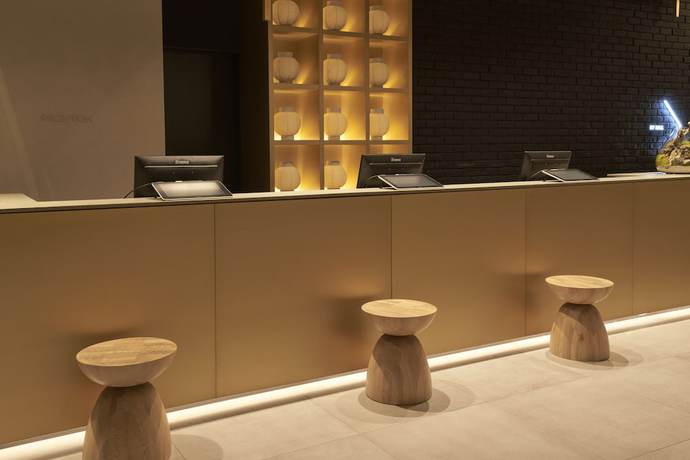 Imagen de los interiores del Hotel Cross Life Hakata Tenjin. Foto 20