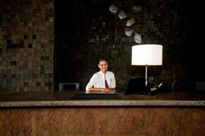 Imagen de los interiores del Hotel Cross Paasha Bali Seminyak. Foto 10