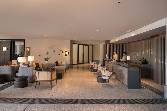 Imagen de los interiores del Hotel Cross Pattaya Pratamnak. Foto 16