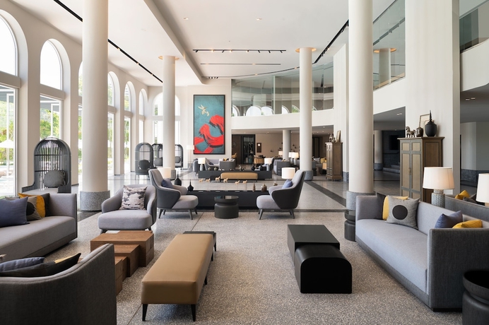 Imagen de los interiores del Hotel Cross Pattaya Pratamnak. Foto 17