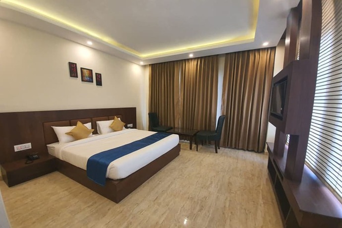 Imagen general del Hotel Cross Winds West. Foto 3