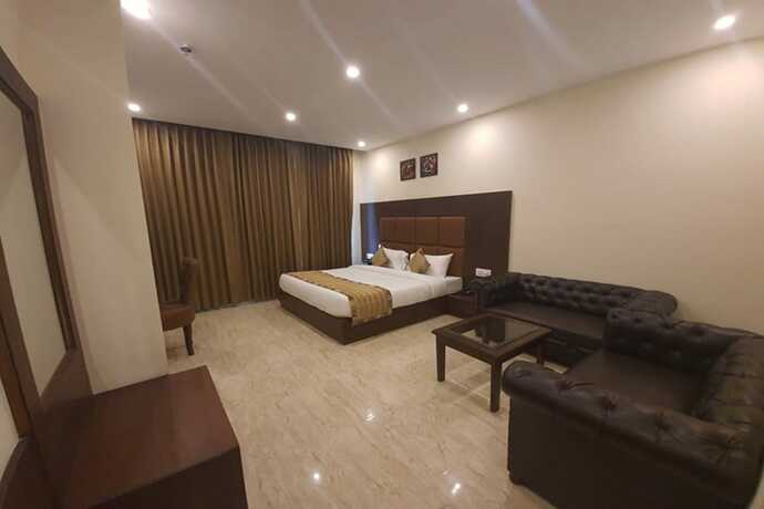 Imagen general del Hotel Cross Winds West. Foto 4
