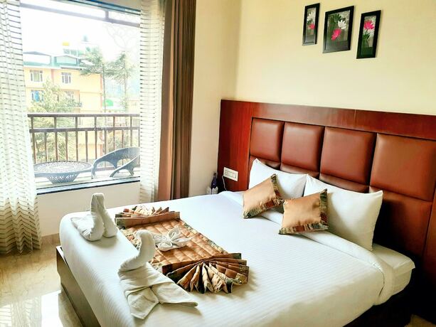 Imagen general del Hotel Cross Winds West. Foto 11