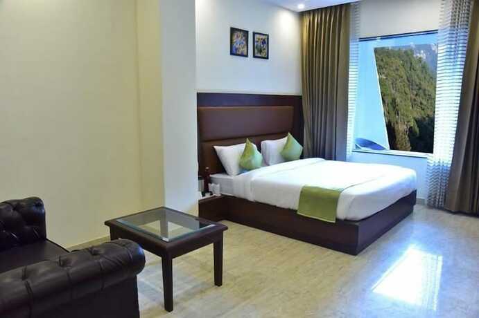 Imagen general del Hotel Cross Winds West. Foto 16