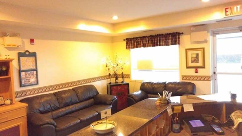 Imagen de los interiores del Hotel Crossfield Country Inn. Foto 14