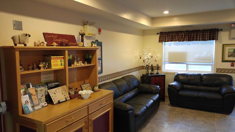 Imagen de los interiores del Hotel Crossfield Country Inn. Foto 18