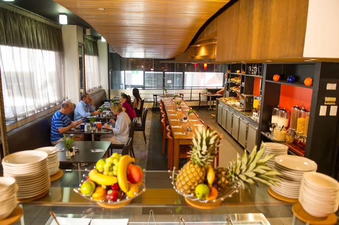 Imagen del bar/restaurante del Hotel Crossley. Foto 2