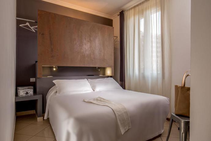 Imagen de la habitación del Hotel Crossroad. Foto 8