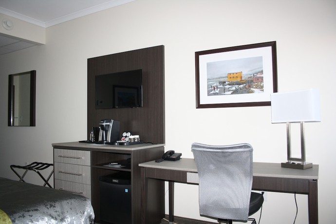 Imagen de la habitación del Hotel Crossroads Inn And Suites. Foto 4