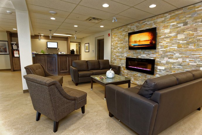 Imagen de los interiores del Hotel Crossroads Inn And Suites. Foto 17