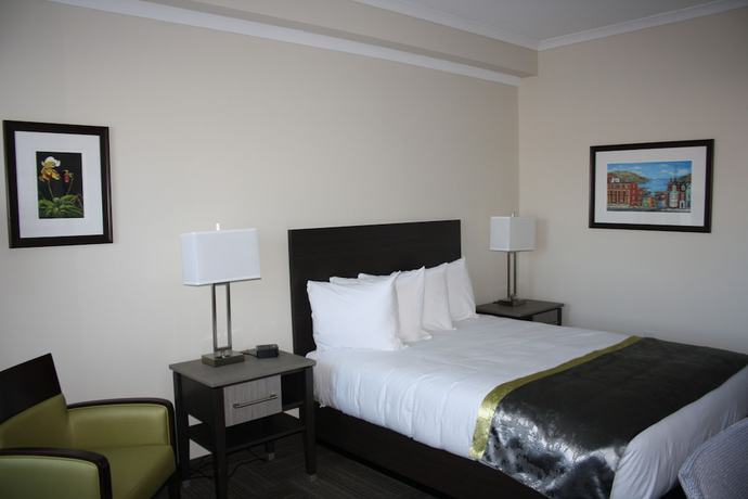 Imagen de la habitación del Hotel Crossroads Inn And Suites. Foto 16