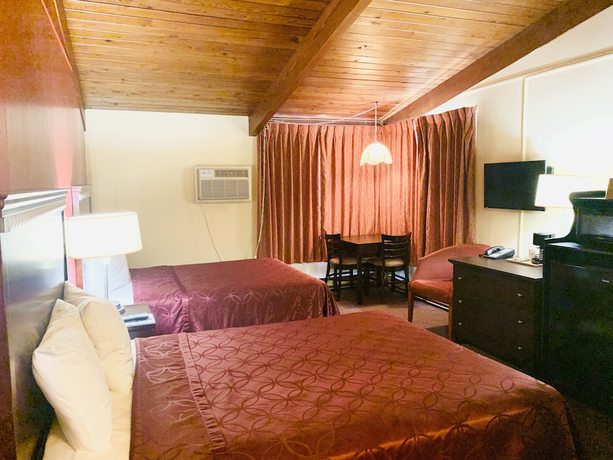 Imagen de la habitación del Hotel Crossroads Motel. Foto 15