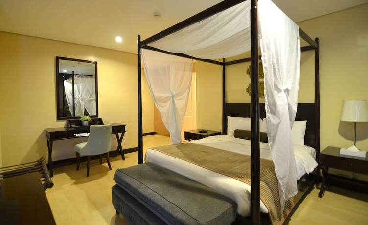 Imagen general del Hotel Crosswinds Resort Suites. Foto 2